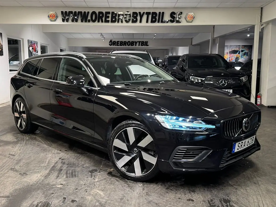 Volvo V60 2024
