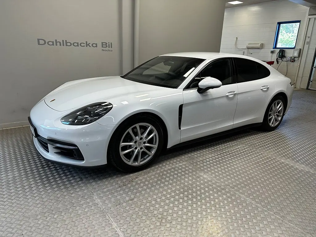 Porsche Panamera 2017