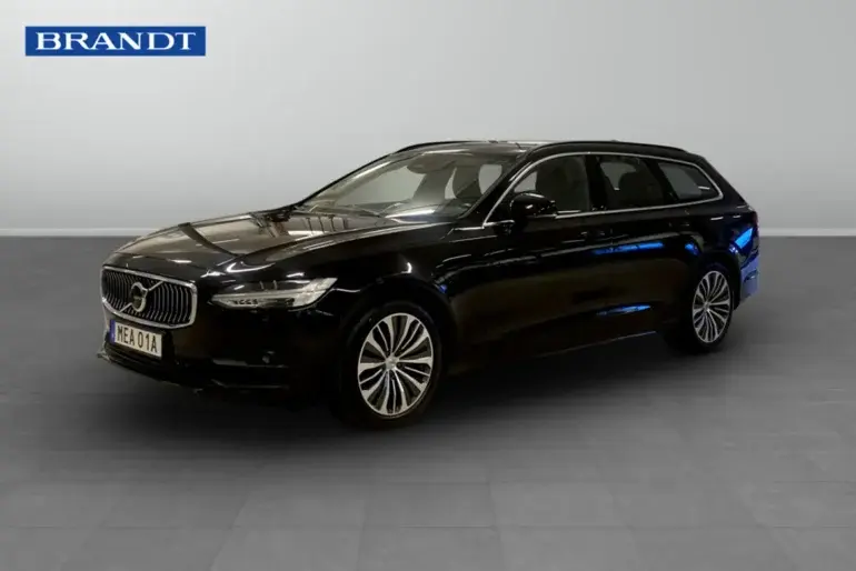 Volvo V90 2022