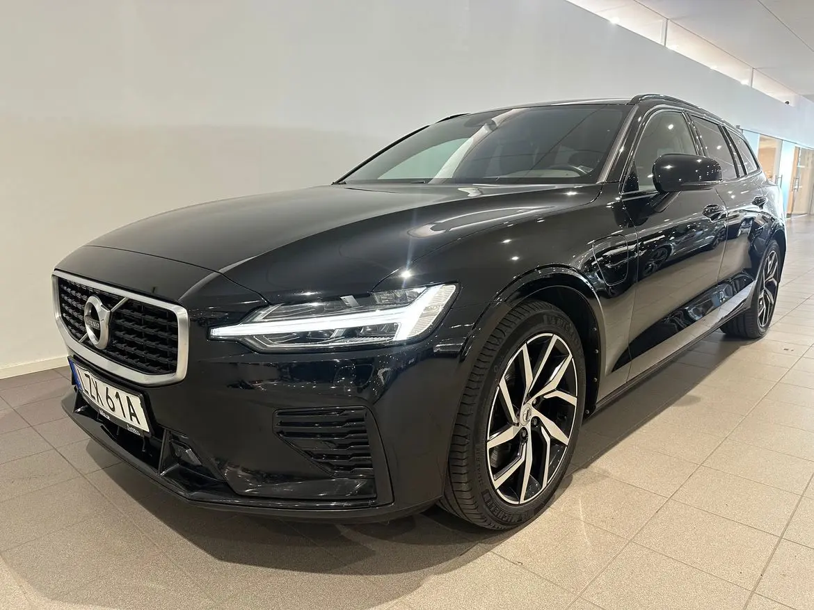 Volvo V60 2020