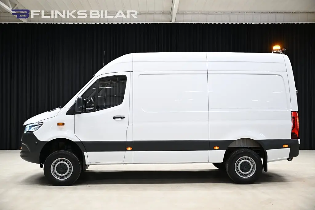 Mercedes-Benz Sprinter 2024