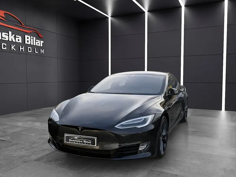 Tesla Model S 2016