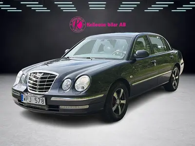 Kia Opirus