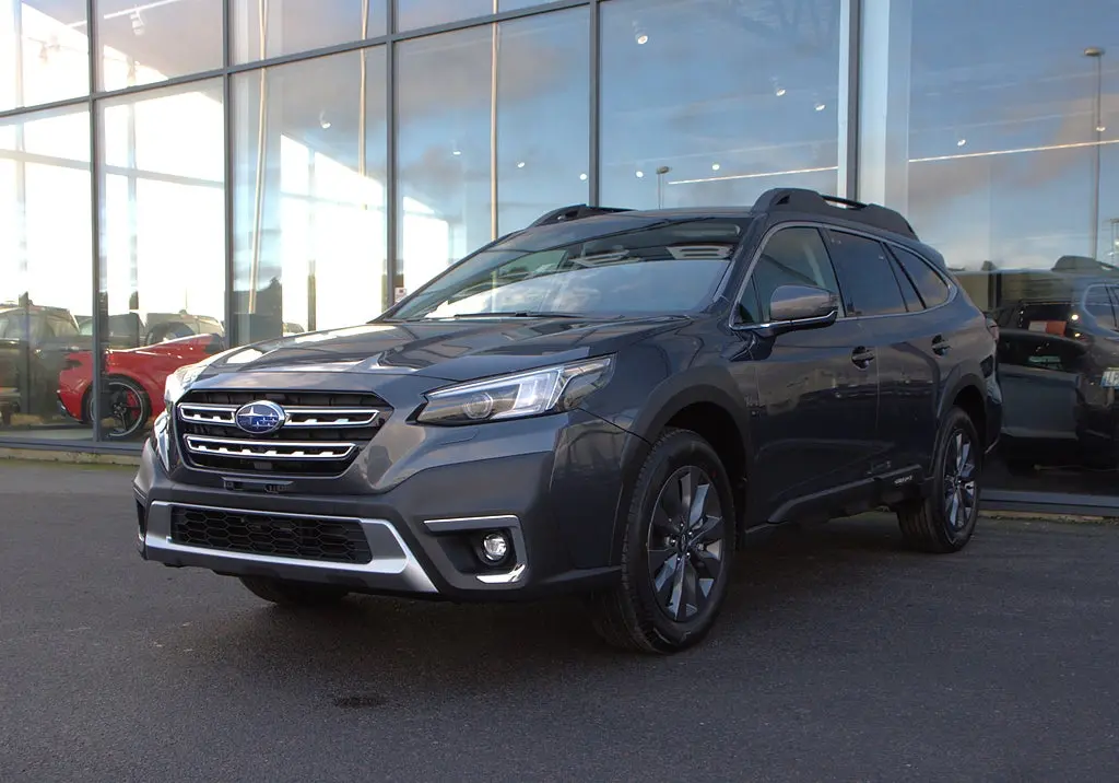 Subaru Outback 2025