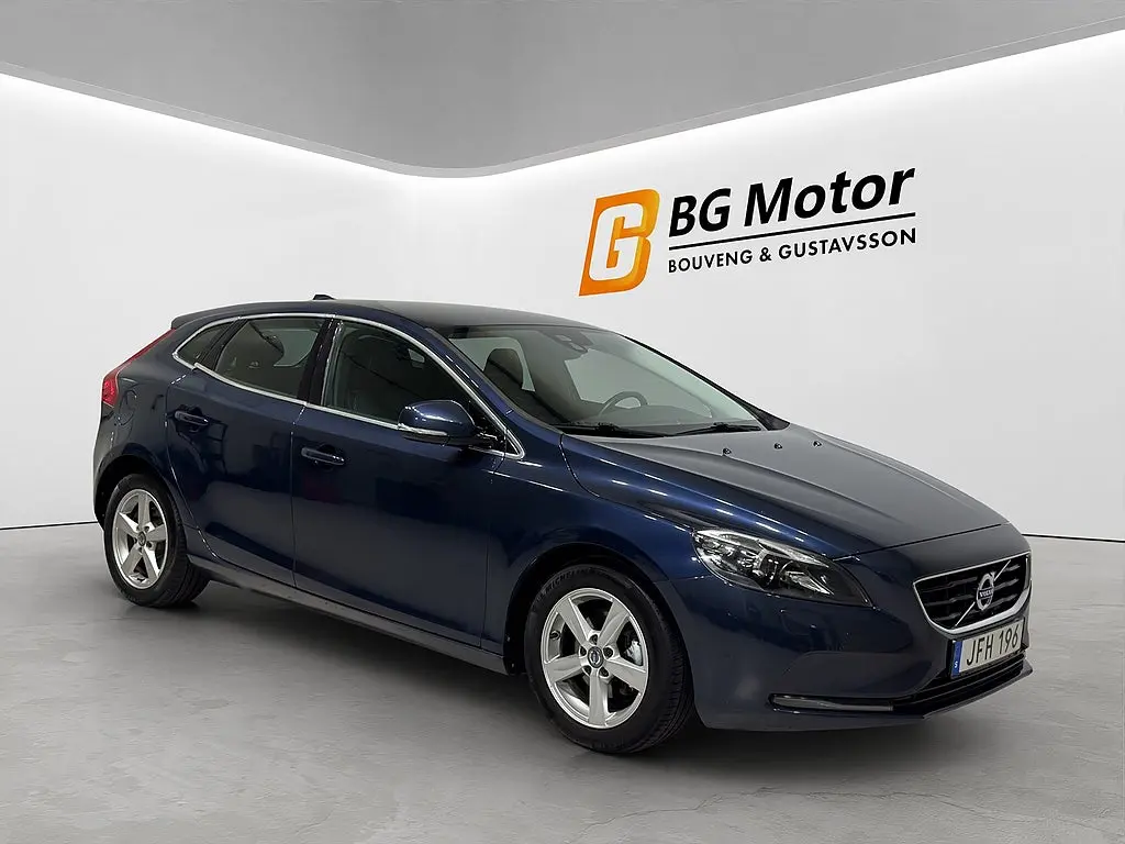 Volvo V40 2014
