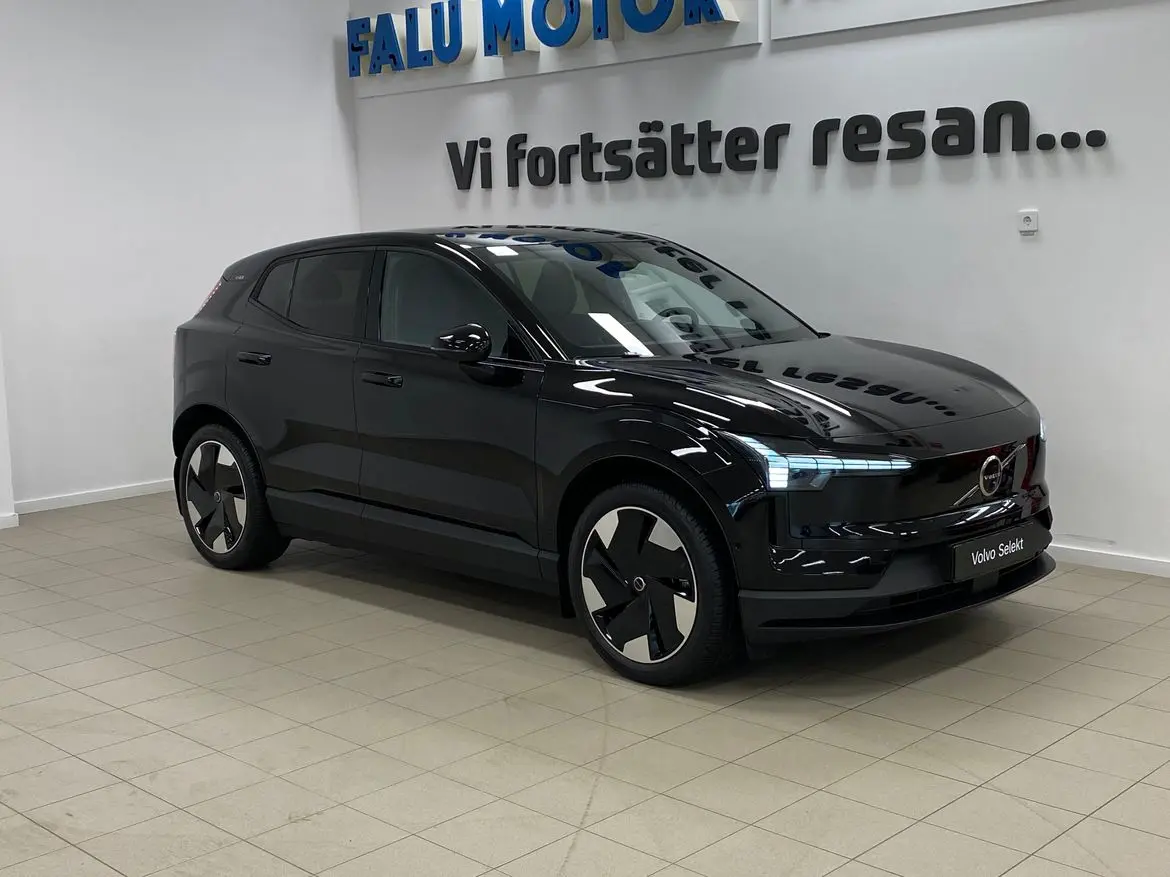 Volvo EX30 2024