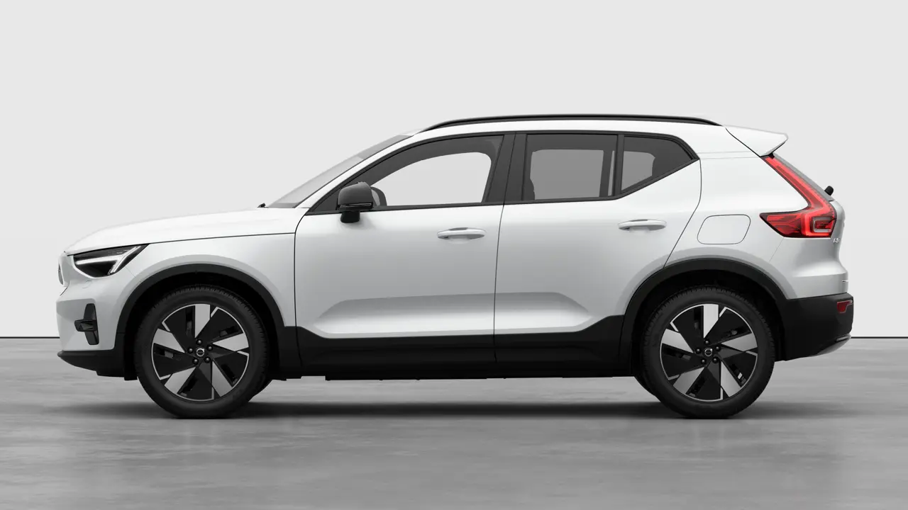 Volvo EX40 2026