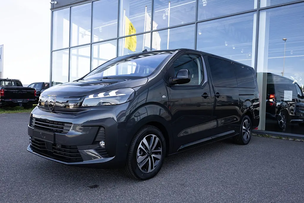 Peugeot Traveller 2026