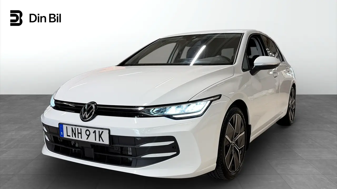 Volkswagen Golf 2024