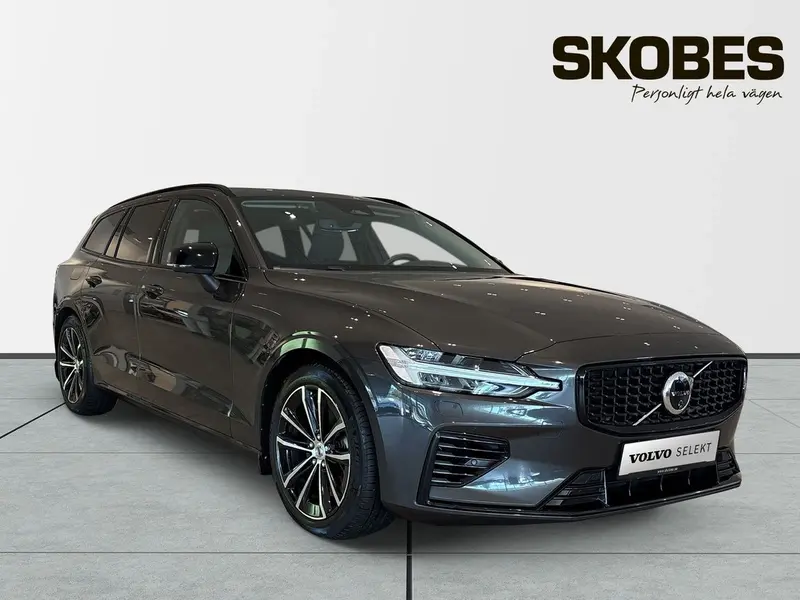 Volvo V60 2025