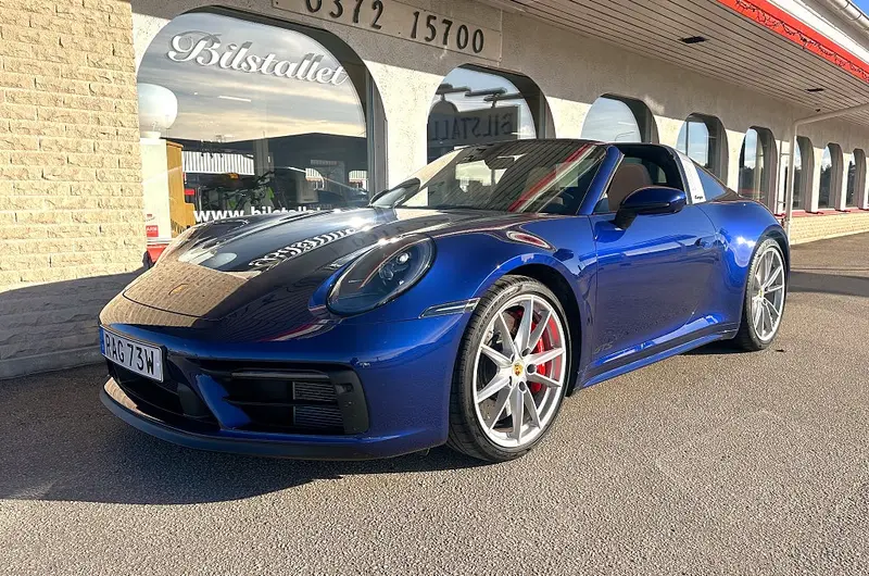 Porsche 911 2023