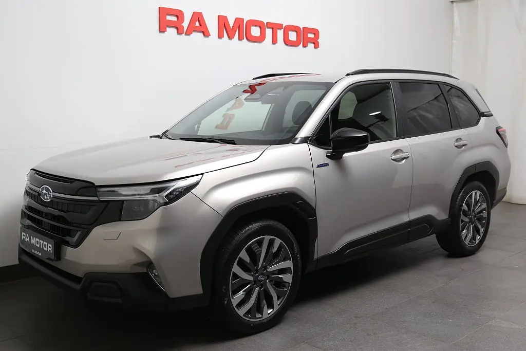 Subaru Forester 2025