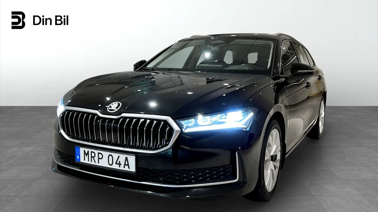 Skoda Superb 2025