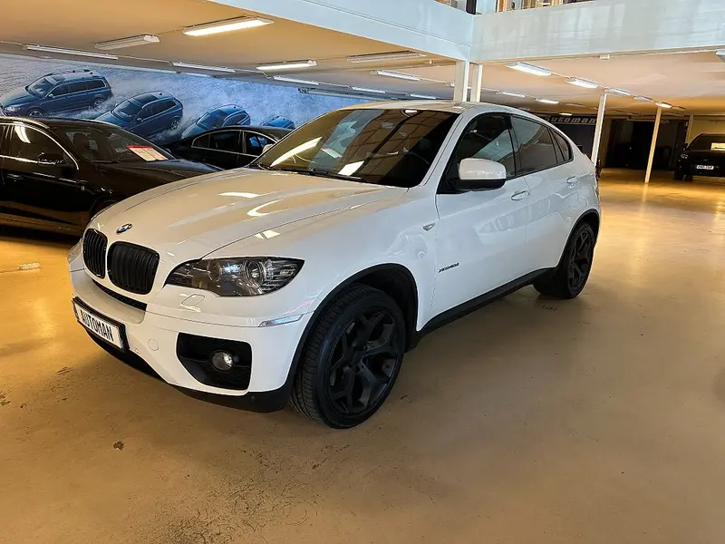 BMW X6 2011