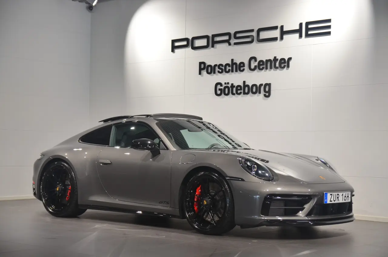 Porsche 911 2024