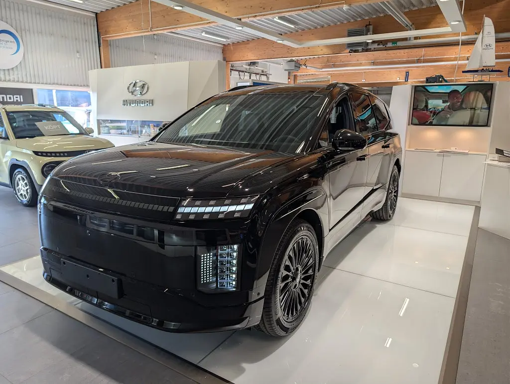 Hyundai Ioniq 2027