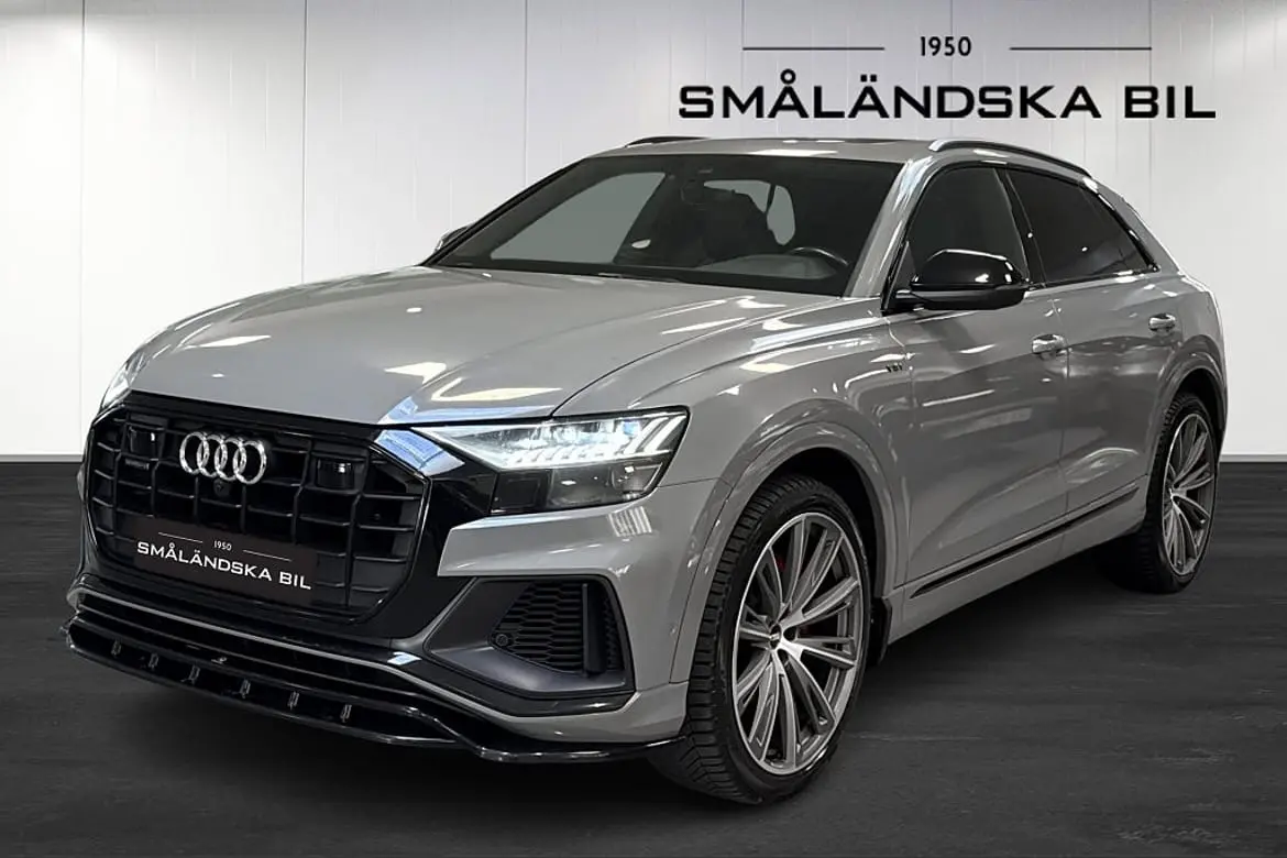 Audi Q8 2020
