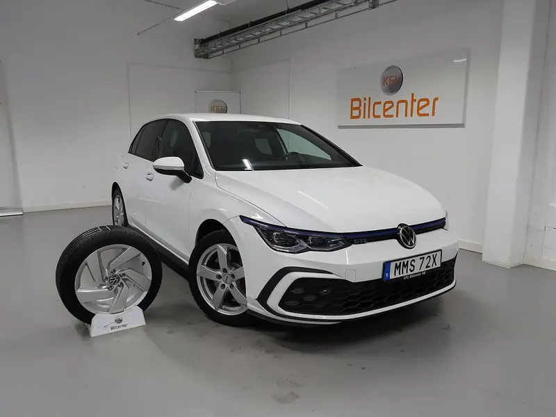 Volkswagen Golf 2021