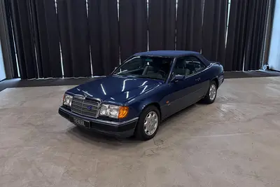 Mercedes-Benz 300