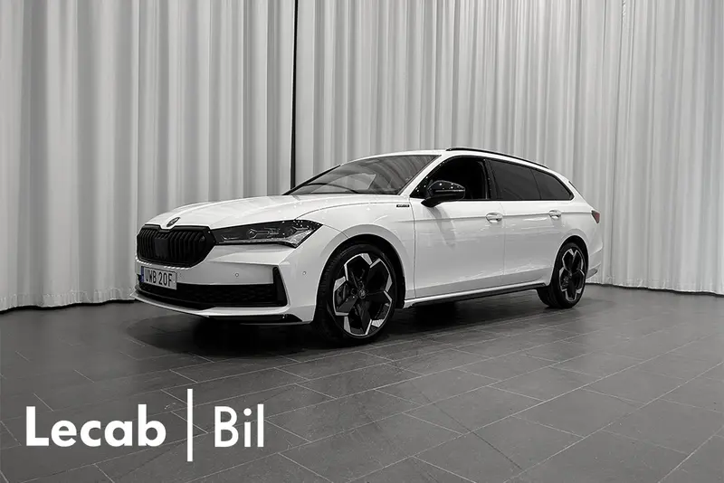 Skoda Superb 2025