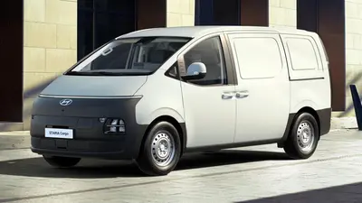 Hyundai Staria