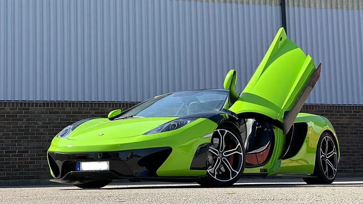 McLaren MP4-12C 2013