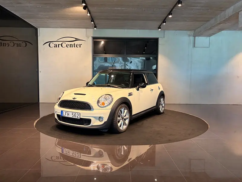 MINI Cooper 2011