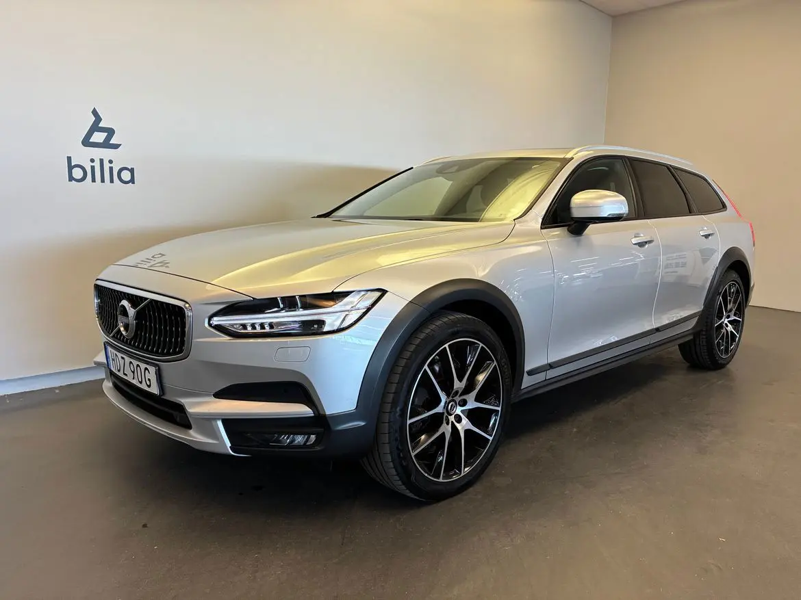 Volvo V90 2020