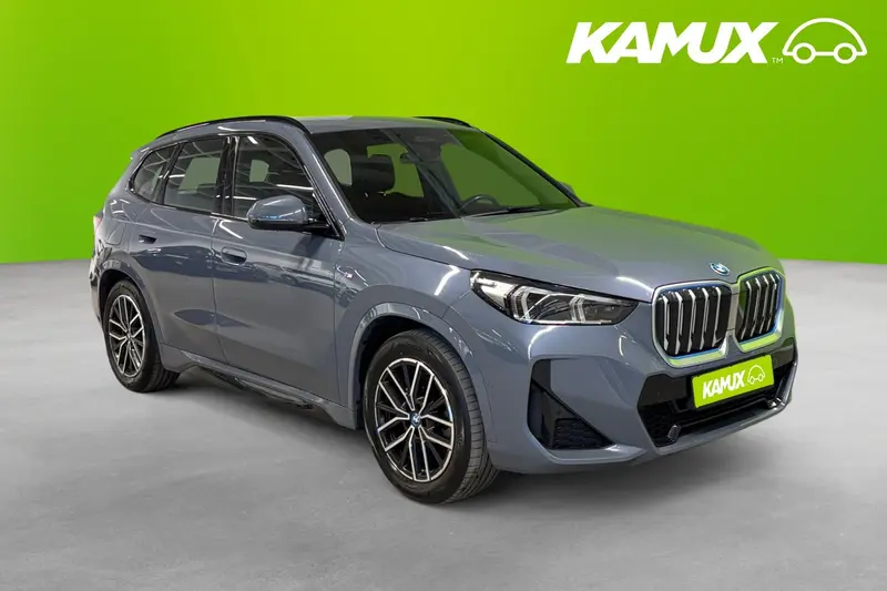 BMW iX1 2023