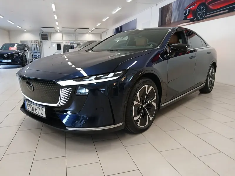 Mazda 6e 2025