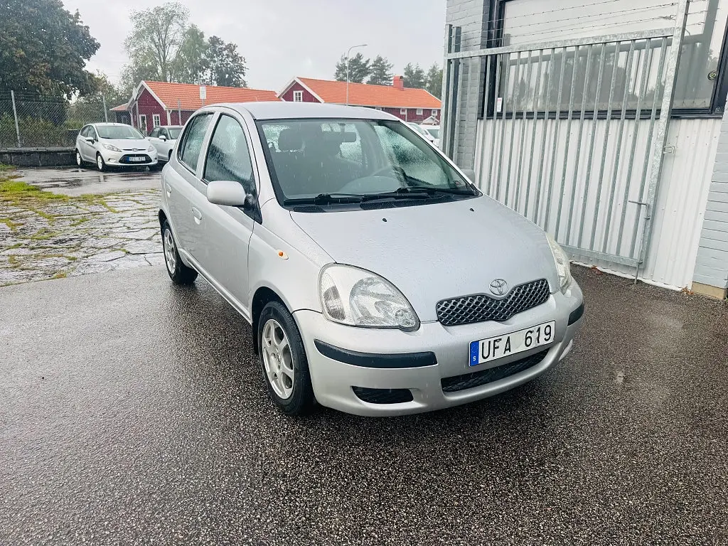 Toyota Yaris 2003