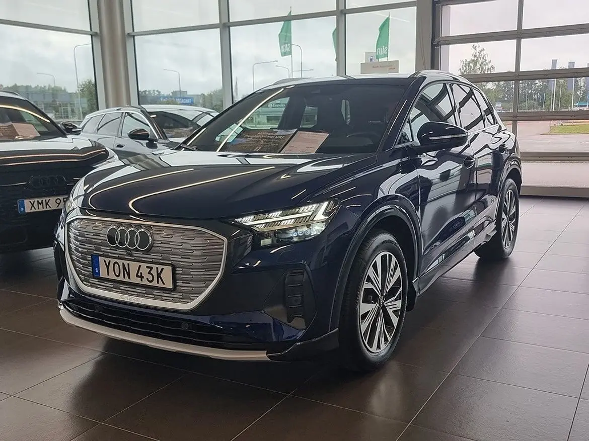 Audi Q4 e-tron 2025