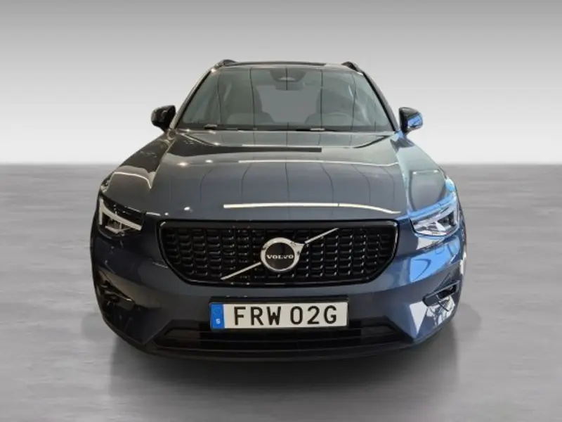 Volvo XC40 2026