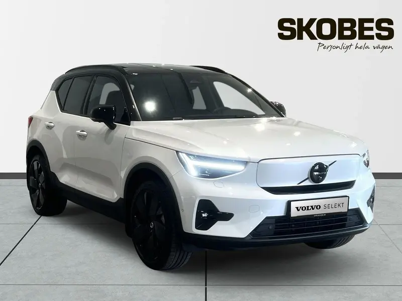 Volvo EX40 2026