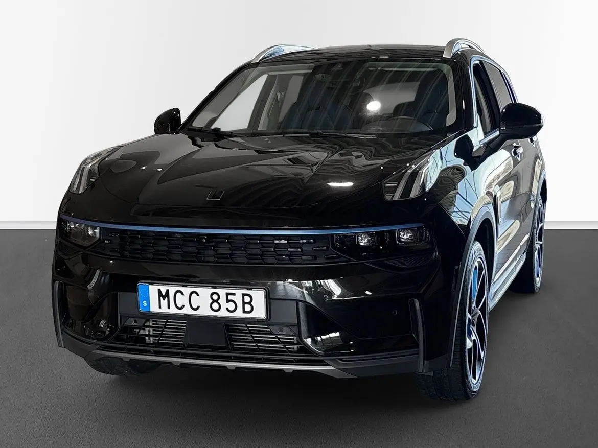 Lynk & Co 01 2022