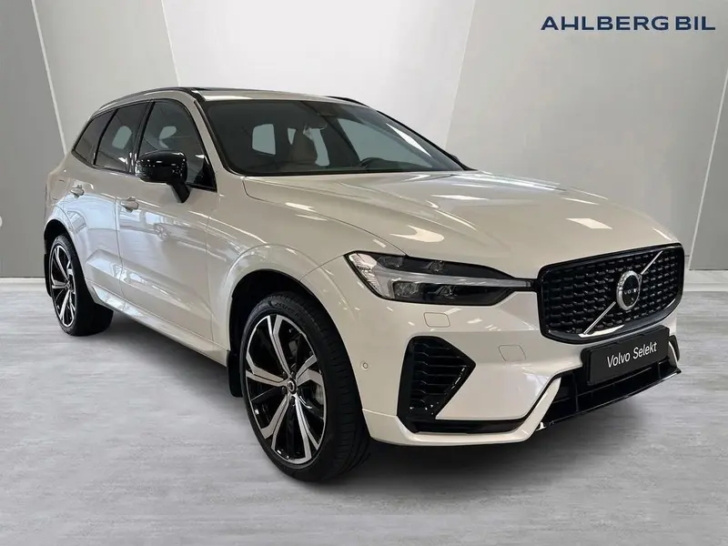 Volvo XC60 2025