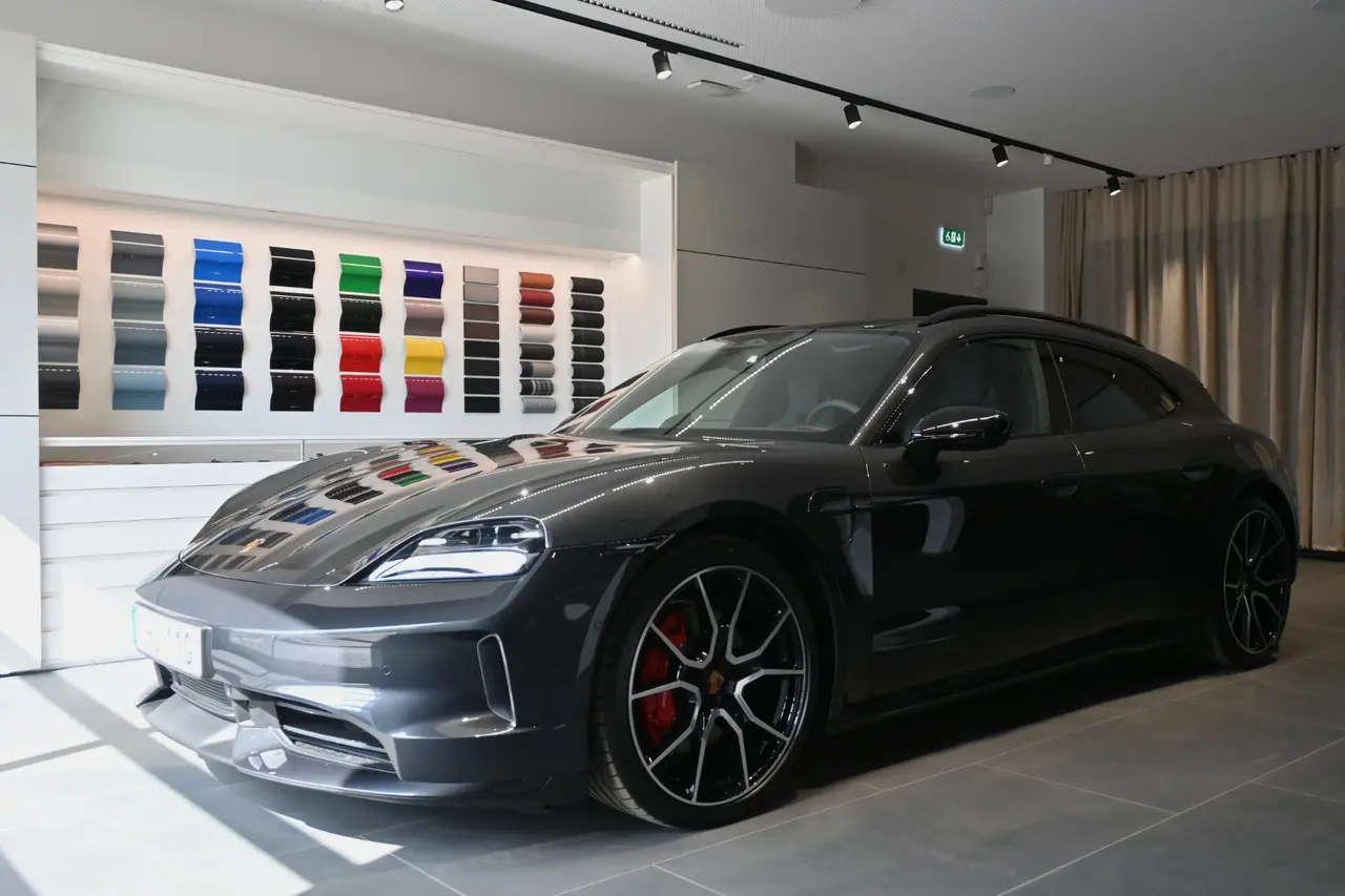 Porsche Taycan 2026