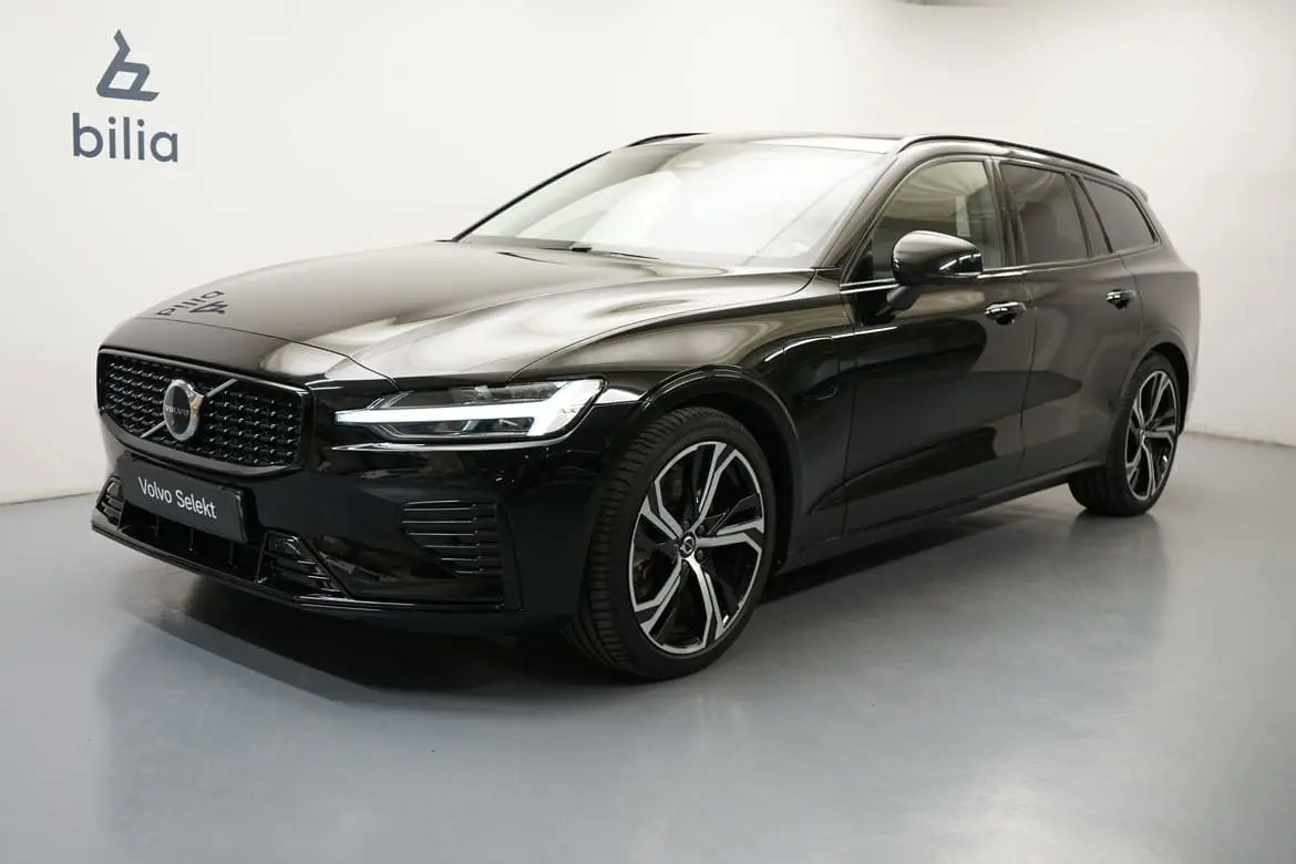 Volvo V60 2023