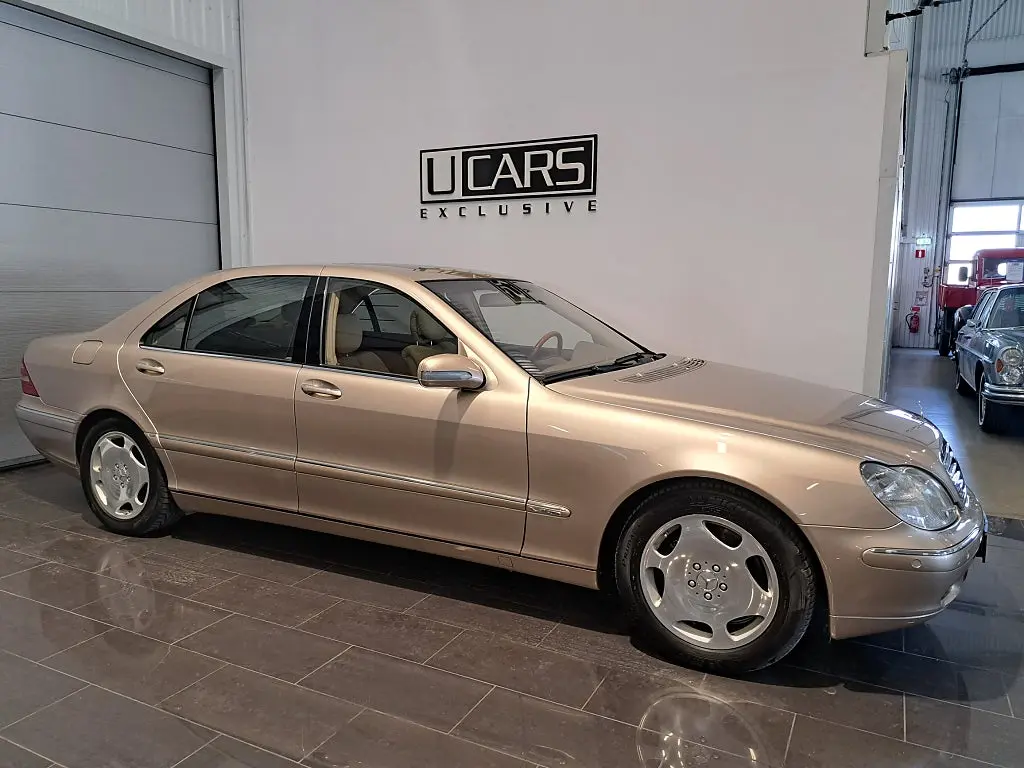 Mercedes-Benz S-Klass 2002