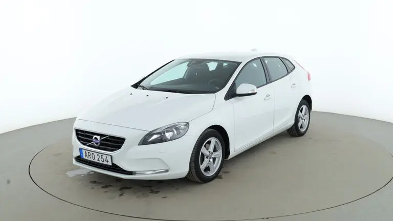 Volvo V40 2015