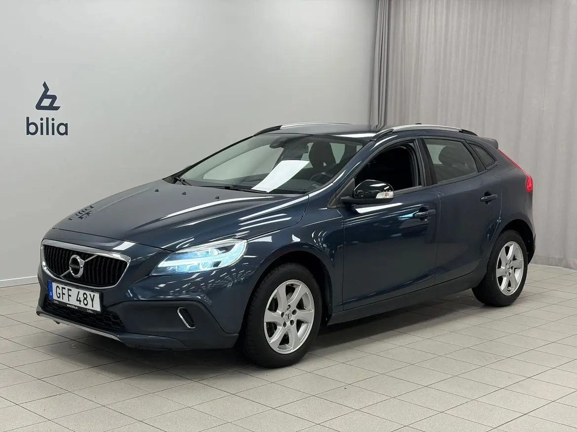 Volvo V40 2019