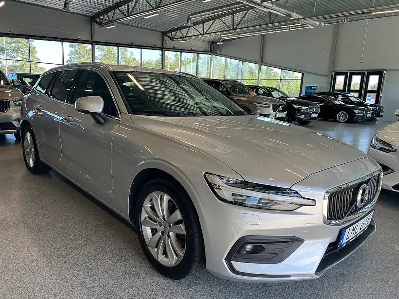 Volvo V60 2021