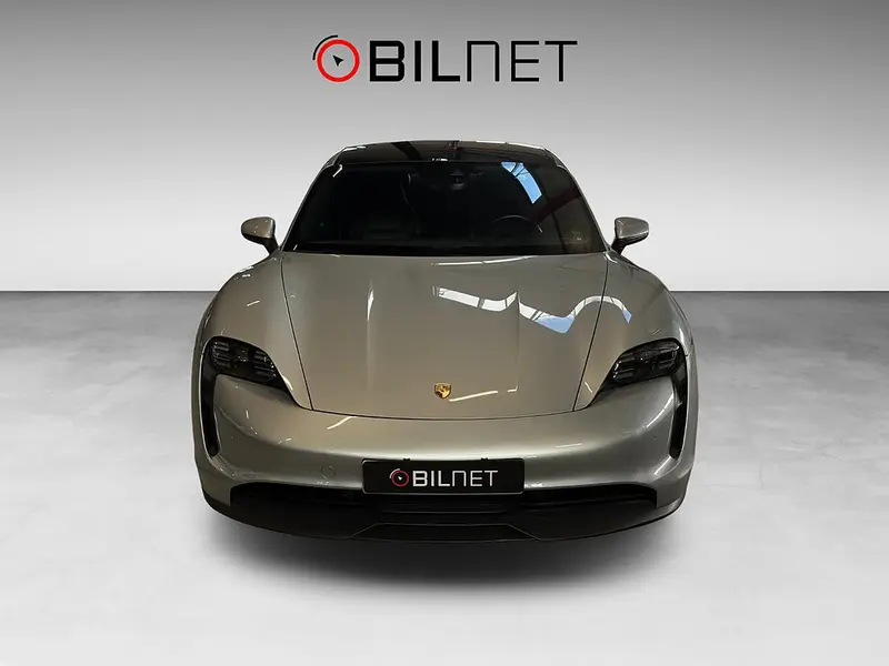Porsche Taycan 2020