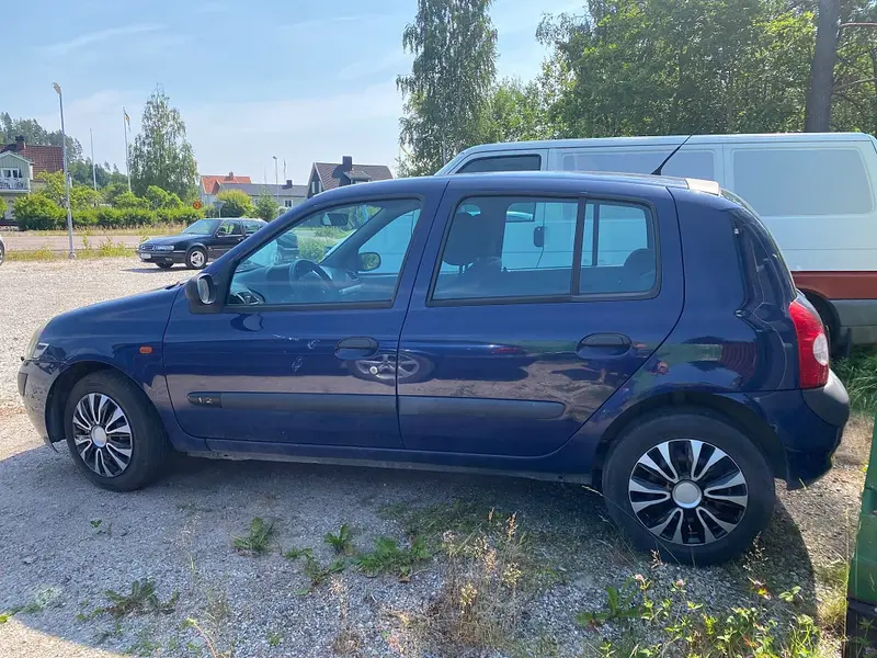 Renault Clio 2002