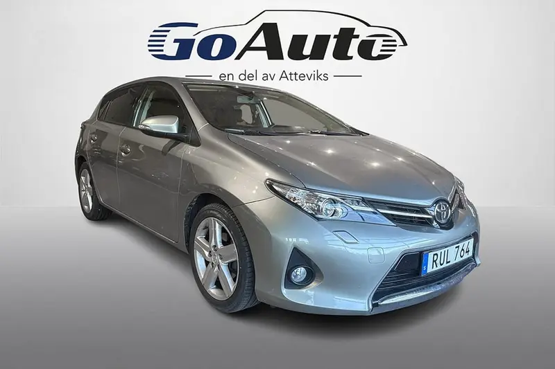 Toyota Auris 2014