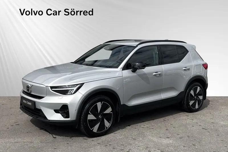 Volvo EX40 2025