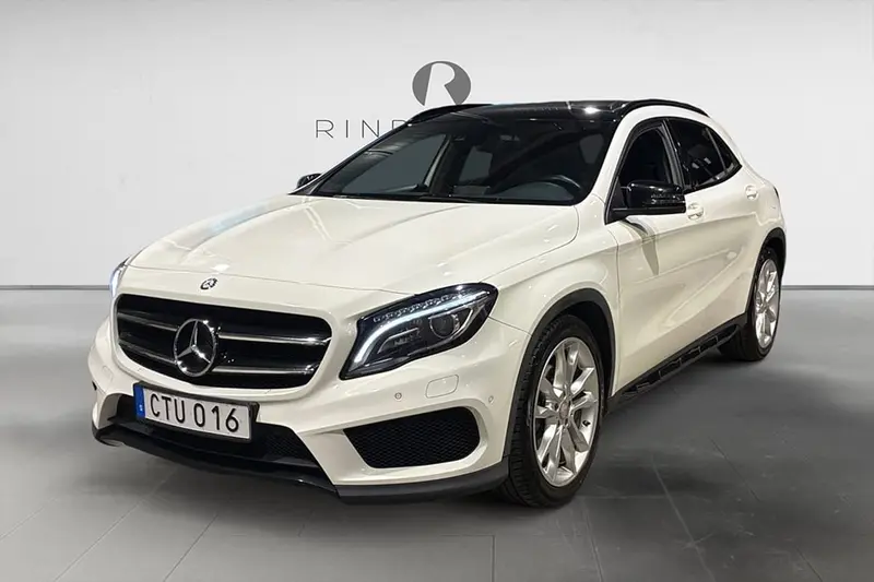 Mercedes-Benz GLA 2014