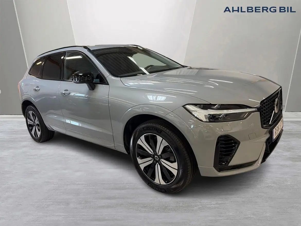 Volvo XC60 2025