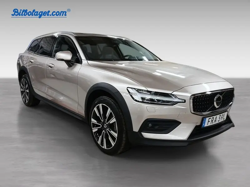 Volvo V60 2024