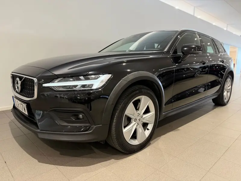 Volvo V60 2021